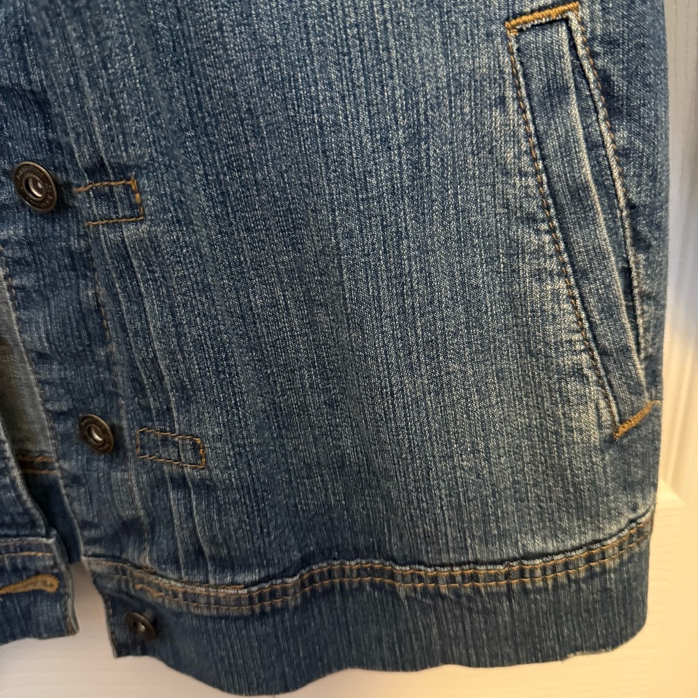 St Johns Bay Women’s L Blue Jeans Denim Cotton Blend Jacket Coat Spring Fall - Picture 4 of 16